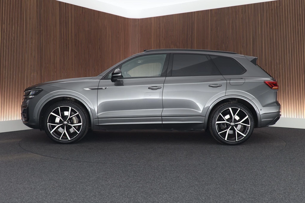 Volkswagen Touareg – foto 2