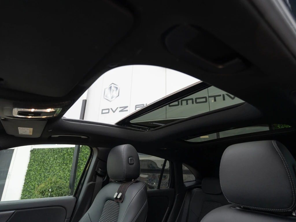 Mercedes-Benz EQA – foto 18