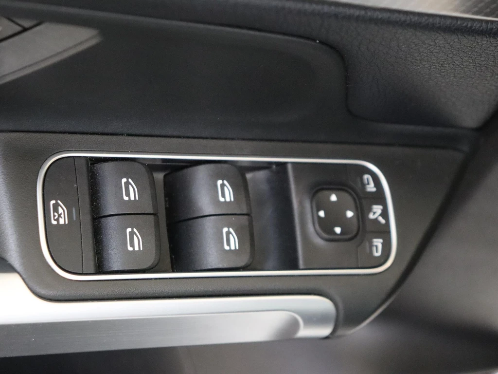 Mercedes-Benz GLB – foto 25