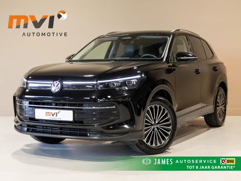Volkswagen Tiguan 1.5 eTSI Life Edition / 130pk / Rondomzicht camera / Dodehoek assistent / Stoelverwarming /