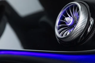 Mercedes-Benz EQE – thumbnail 17