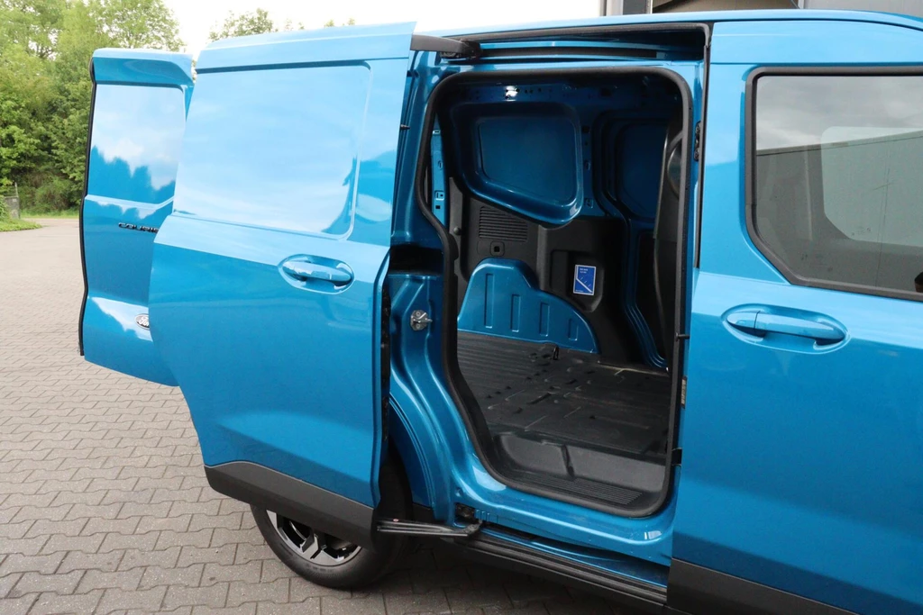 Ford E-Transit – foto 19