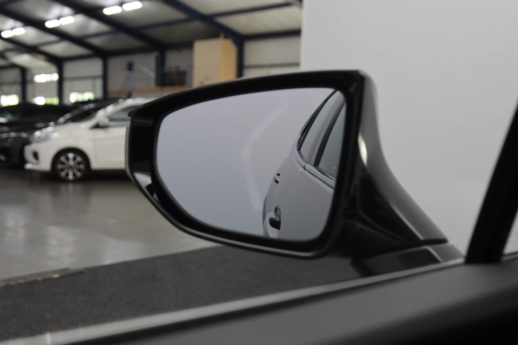 Lexus UX – foto 20