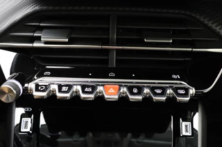 Peugeot 208 – thumbnail 27