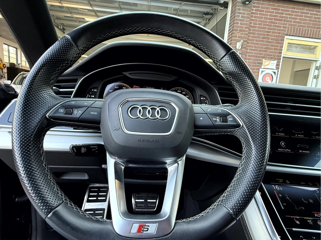 Audi Q8 – foto 16