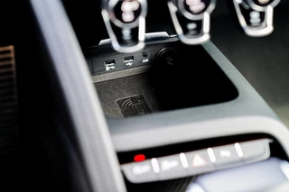 Audi R8 – thumbnail 57