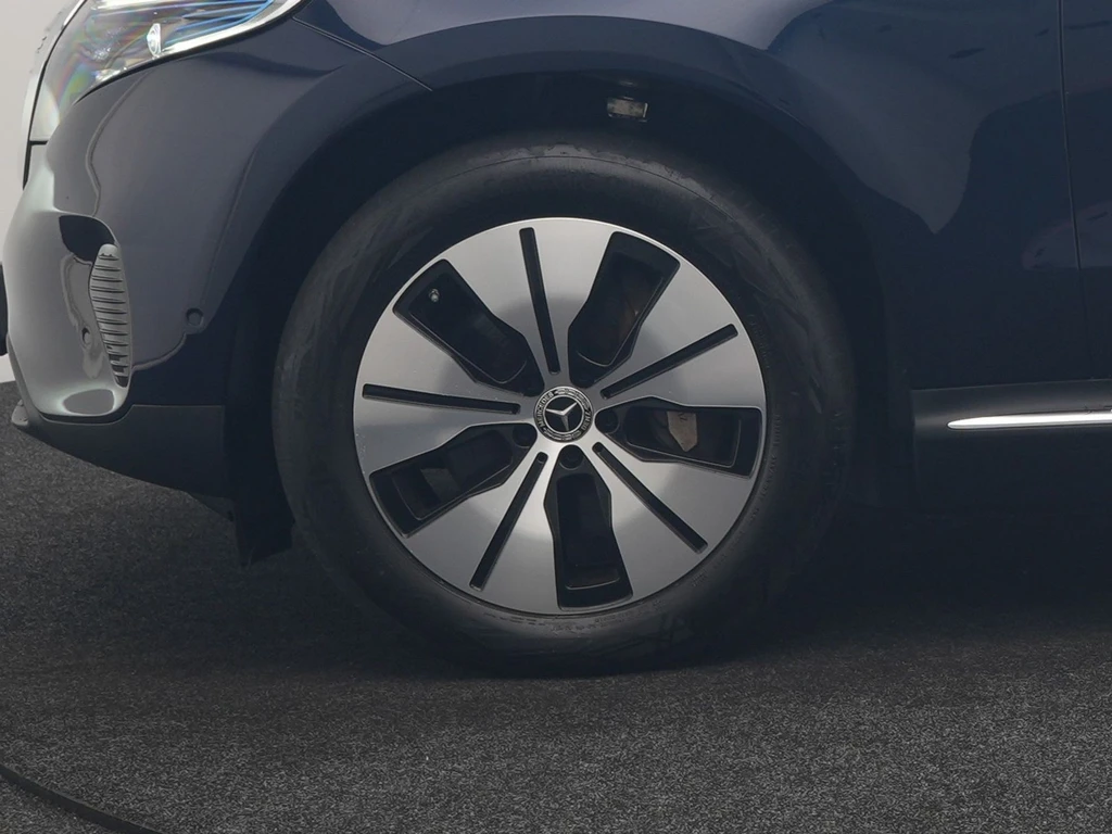 Mercedes-Benz EQC – foto 40