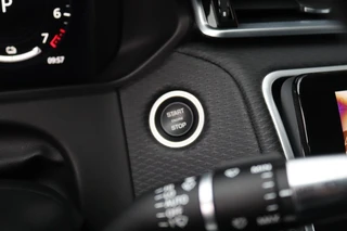 Land Rover Range Rover Velar – thumbnail 45