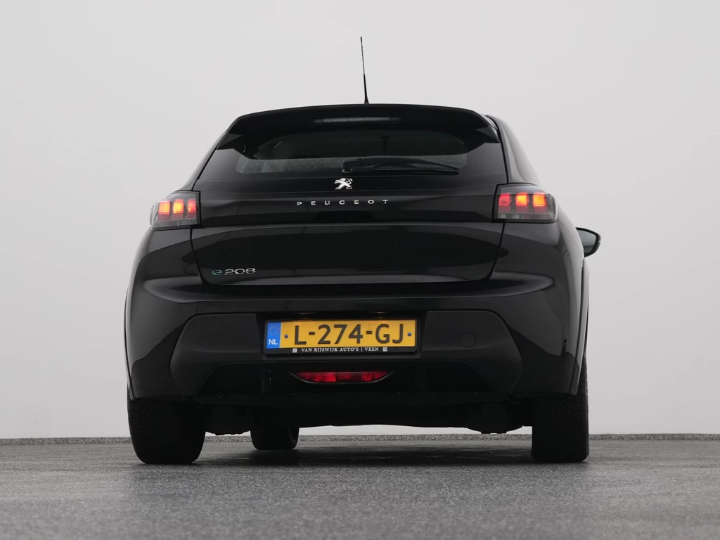 Peugeot e-208 – foto 10