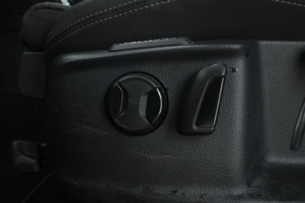 Volkswagen Passat – foto 14