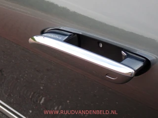 Mercedes-Benz EQE – thumbnail 11