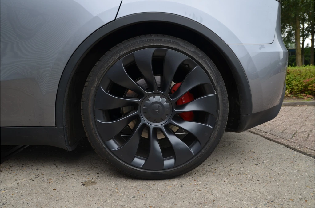 Tesla Model Y – foto 35