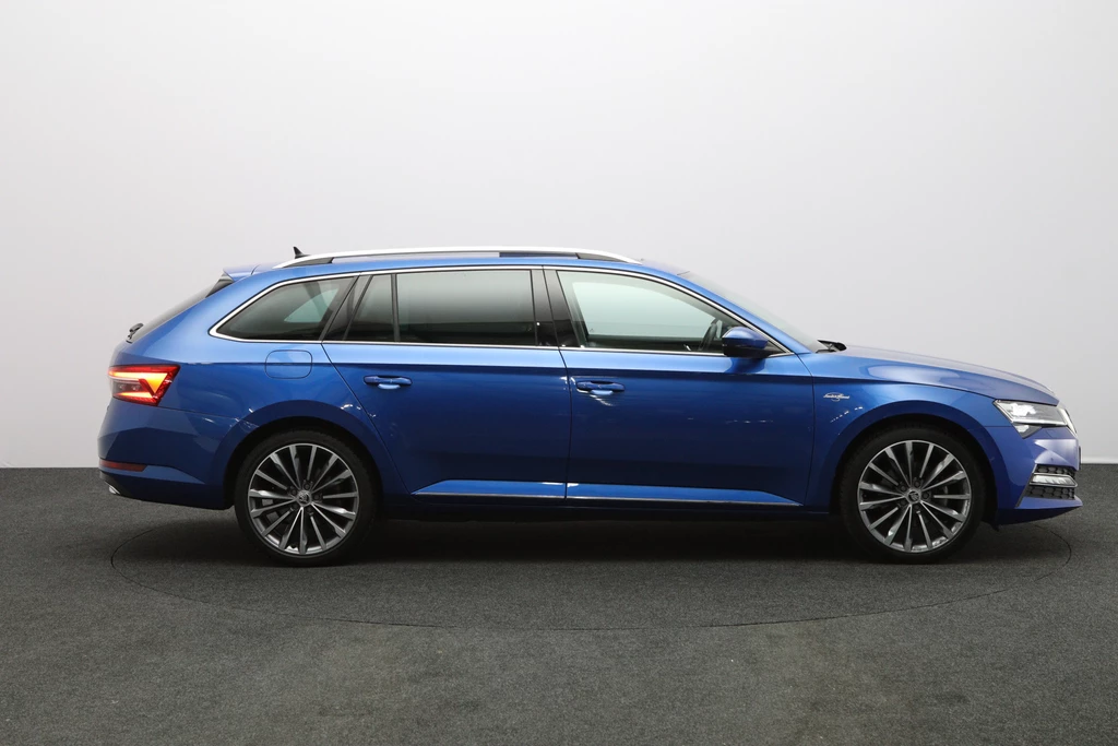 Škoda Superb – foto 7
