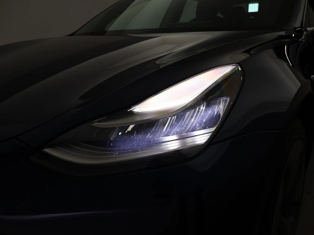 Tesla Model 3 – foto 14