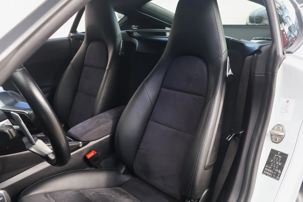 Porsche 718 – foto 10