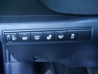 Toyota Corolla Touring Sports – thumbnail 25