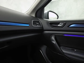 Renault Mégane Estate – thumbnail 38