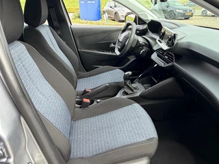 Peugeot 208 – thumbnail 26