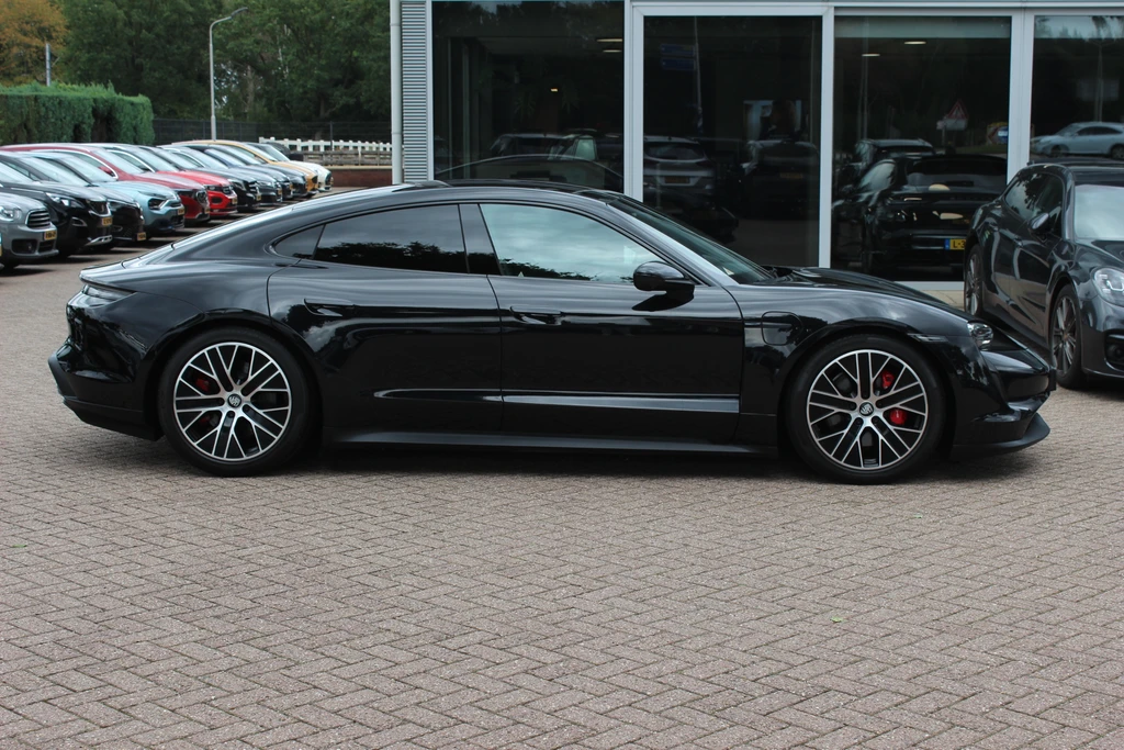 Porsche Taycan – foto 4