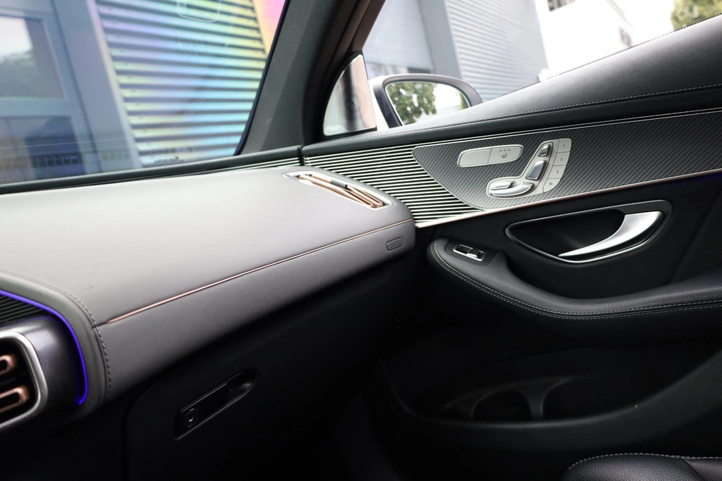 Mercedes-Benz EQC – foto 26