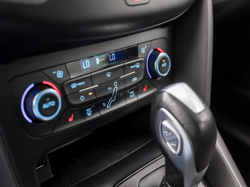 Ford Focus – foto 11
