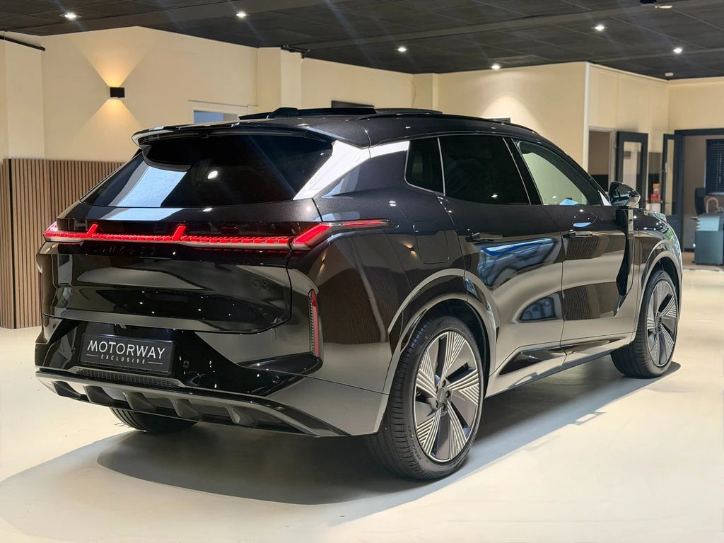 Lynk & Co 08 – foto 5