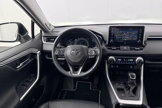 Toyota RAV4 – thumbnail 8