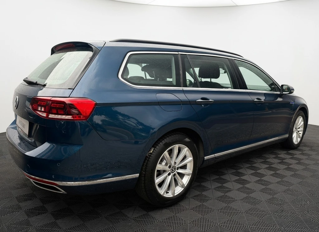 Volkswagen Passat – foto 7