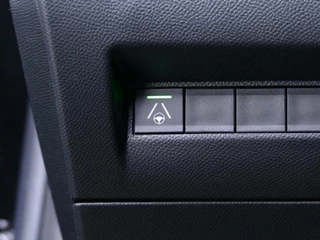 Peugeot 208 – thumbnail 10