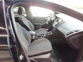 Ford Focus – thumbnail 36