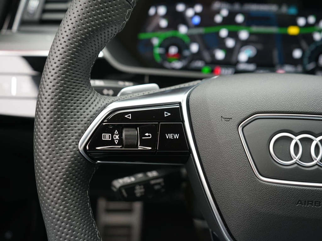 Audi Q8 Sportback e-tron – foto 18