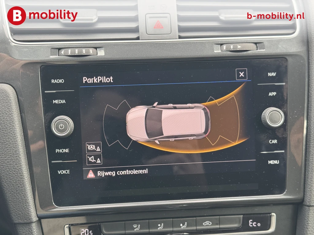Volkswagen e-Golf – foto 24