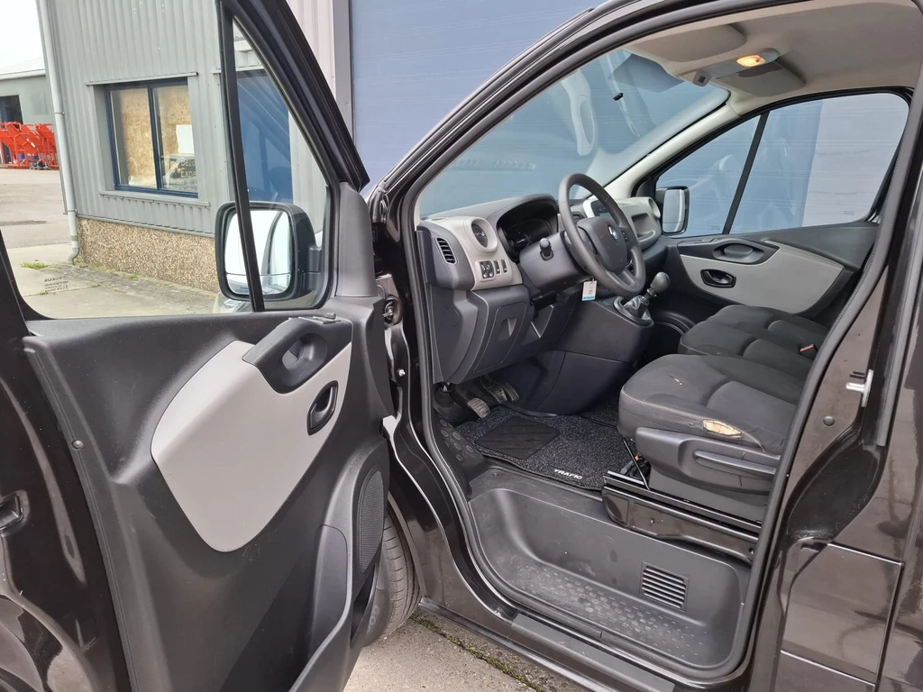 Renault Trafic – foto 17