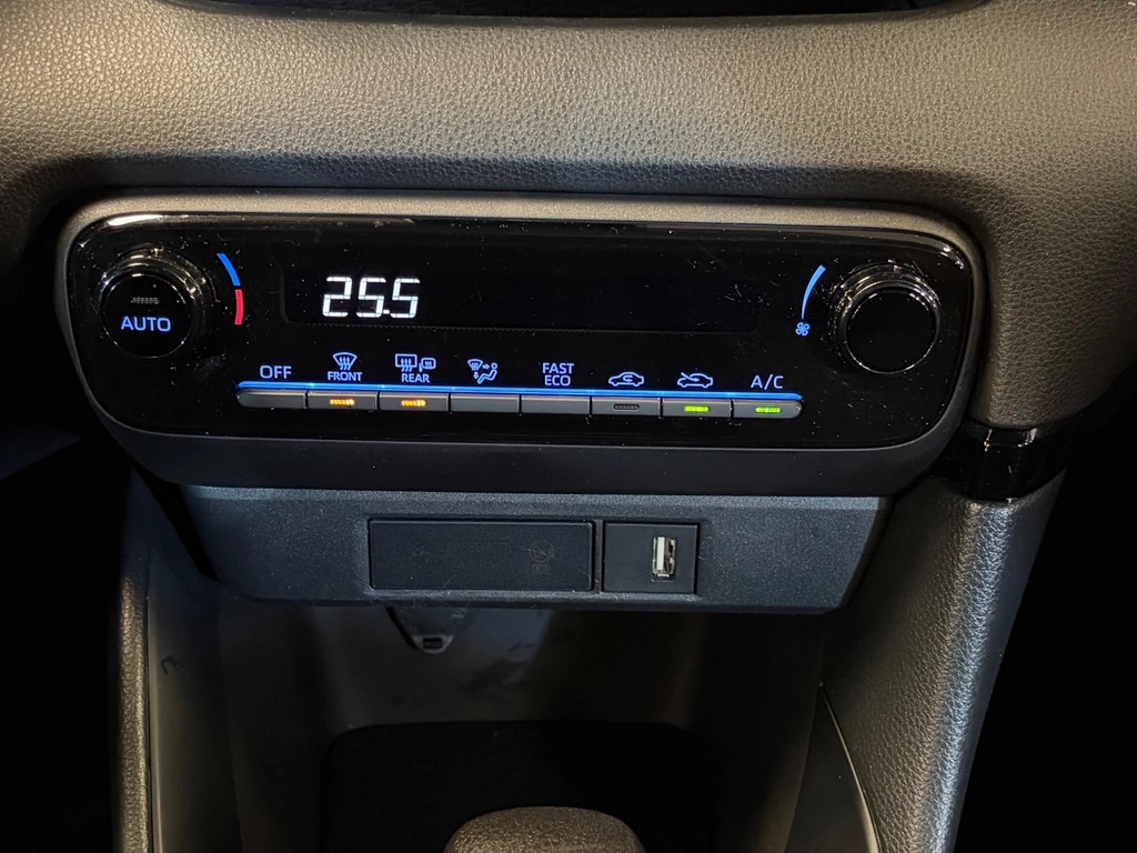 Mazda 2 Hybrid – foto 17