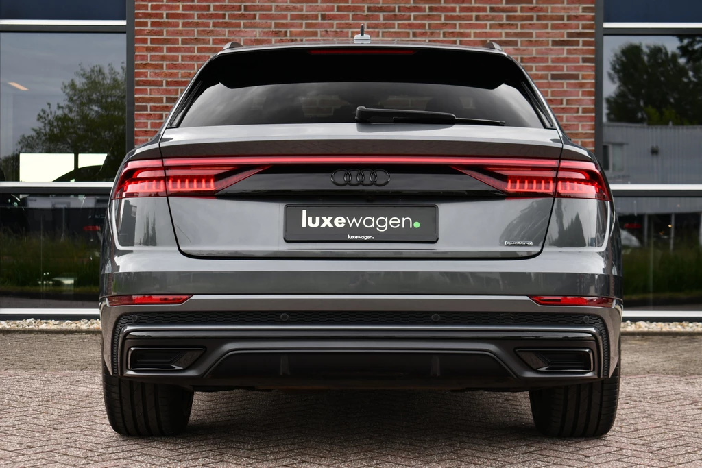 Audi Q8 – foto 12