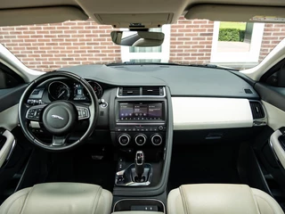 Jaguar E-PACE – thumbnail 18
