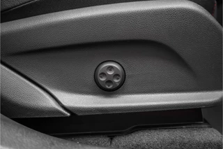 Mercedes-Benz GLC – thumbnail 36