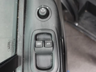 Ford Transit Custom – thumbnail 15