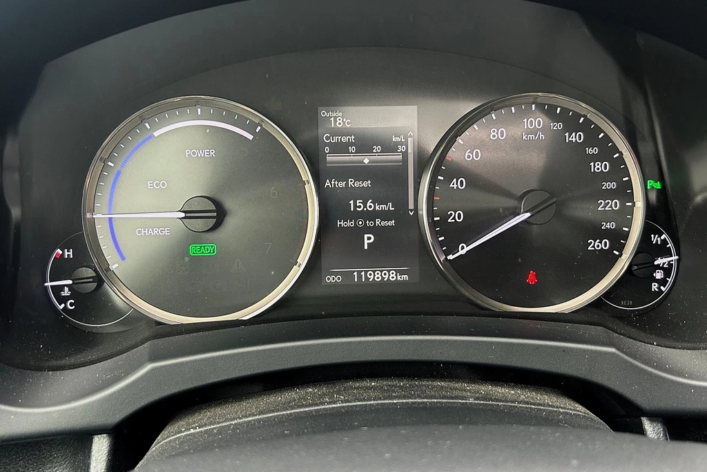 Lexus IS – foto 17