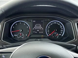 Volkswagen T-Roc – thumbnail 32