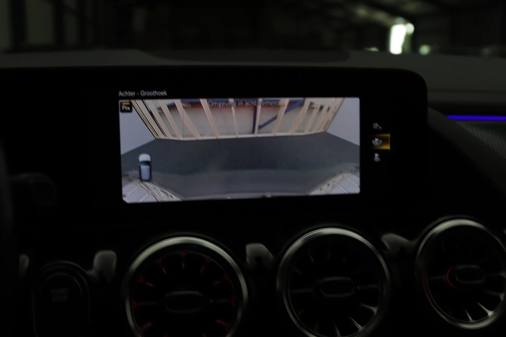 Mercedes-Benz EQA – foto 34