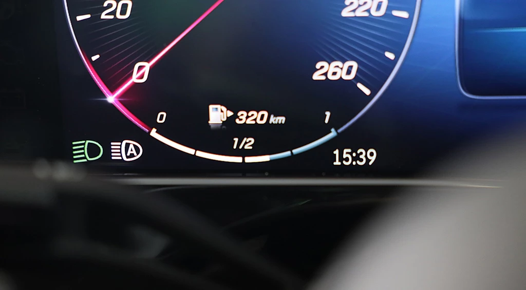Mercedes-Benz E-Klasse – foto 50