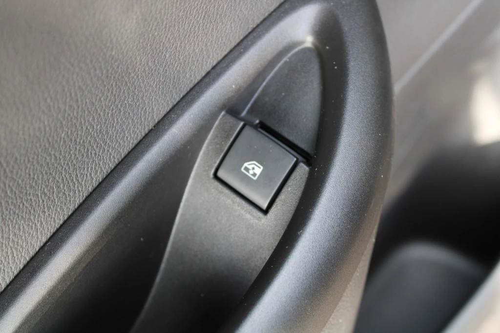 Opel Astra – foto 32