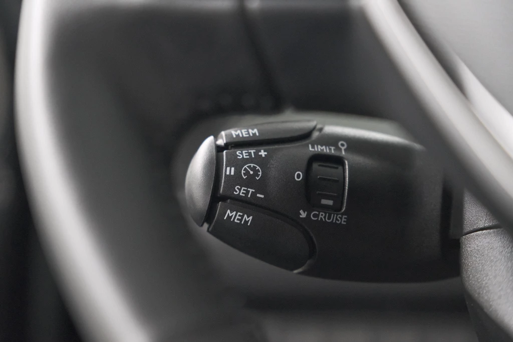 Peugeot 208 – foto 41