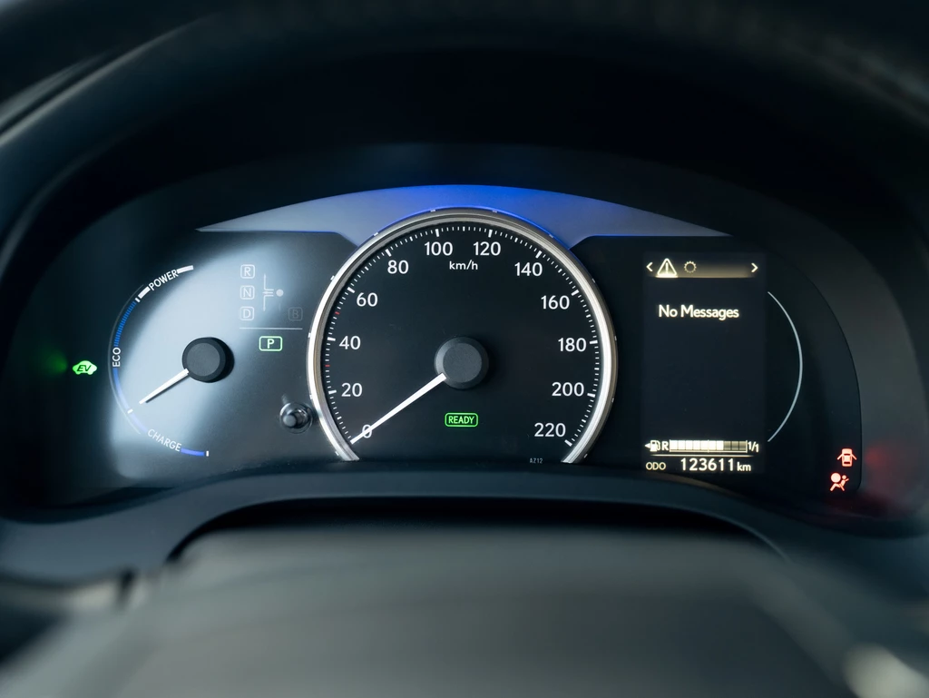 Lexus CT – foto 35