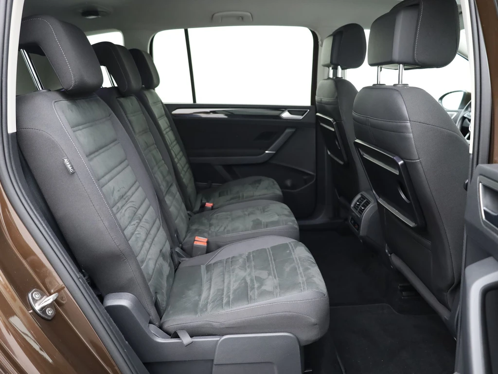 Volkswagen Touran – foto 27