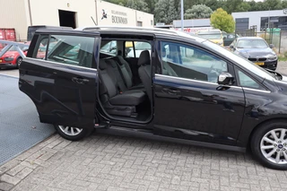 Ford Grand C-Max – thumbnail 7