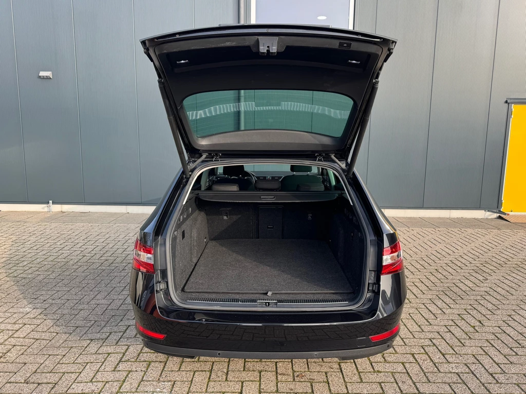 Škoda Superb – foto 20