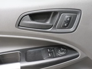 Ford Transit Connect – thumbnail 25