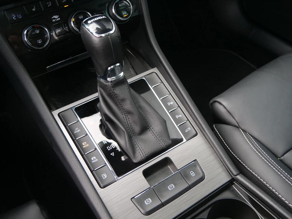 Škoda Superb – foto 21